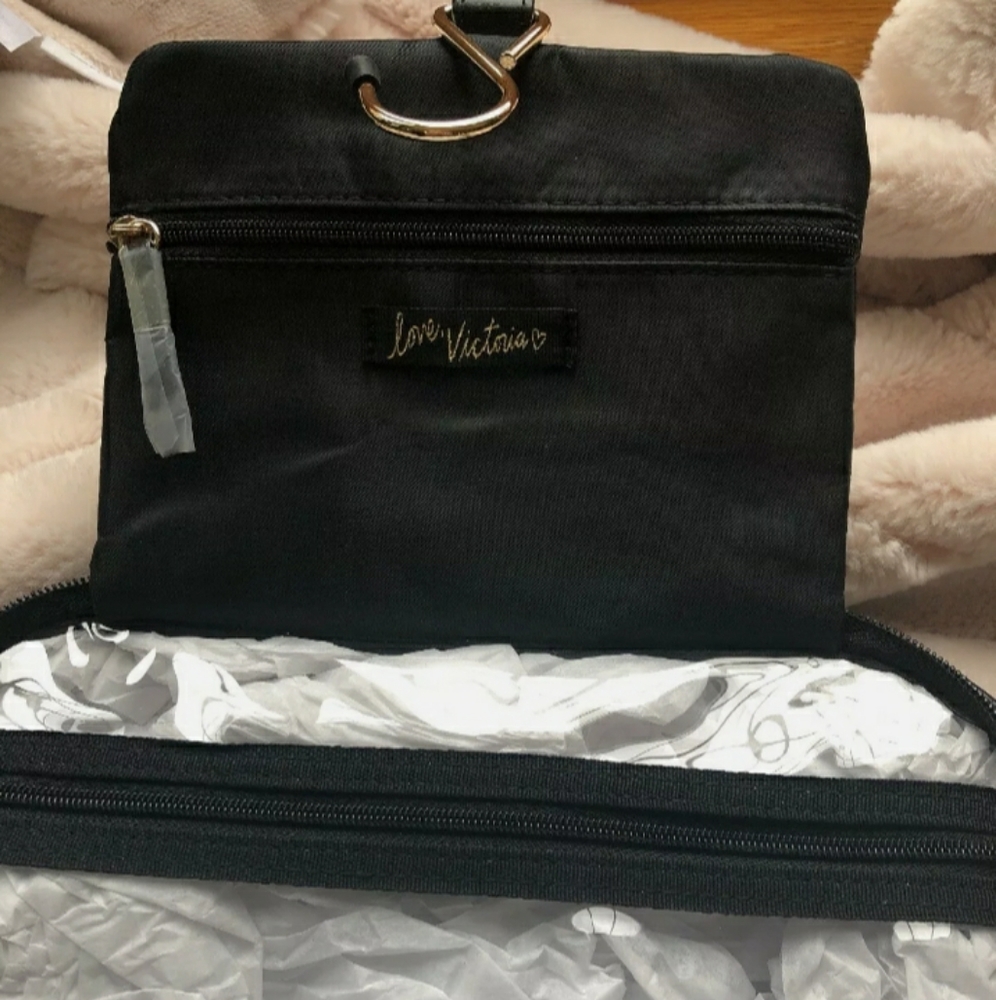 Victoria's Secret Rainbow Jetset Travel Makeup Bag - Picture 4 of 10